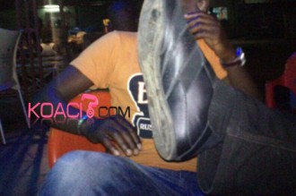 Côte d'Ivoire: Des brouteurs tabassent un féticheur pour avoir prédit la mort de l'un d'entre eux ! 